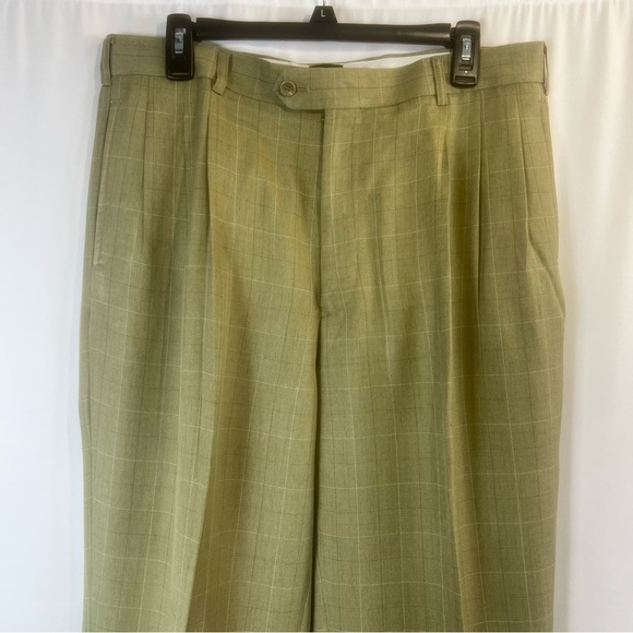 J. Vital 2piece suit size 42R top and 42R/ 35W
bottom Men's Tan Blazer - Picture 13 of 17